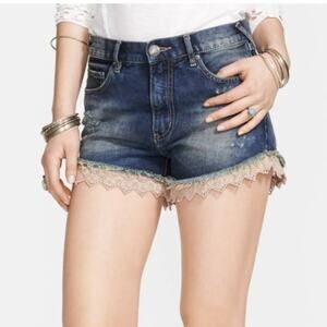 FREE PEOPLE - Lace Trim Denim Cutoffs